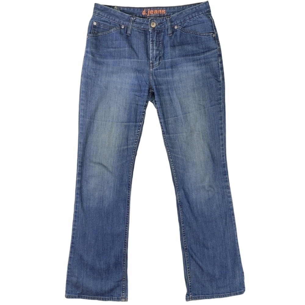 D. Jeans Embellished‎ and Embroidered Y2K Look Bootcut Jeans Size 8